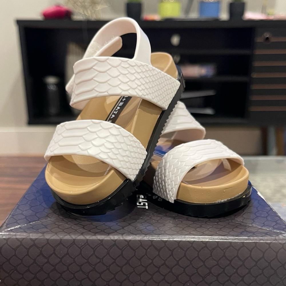 Mini Melissa cosmic sandals NWT